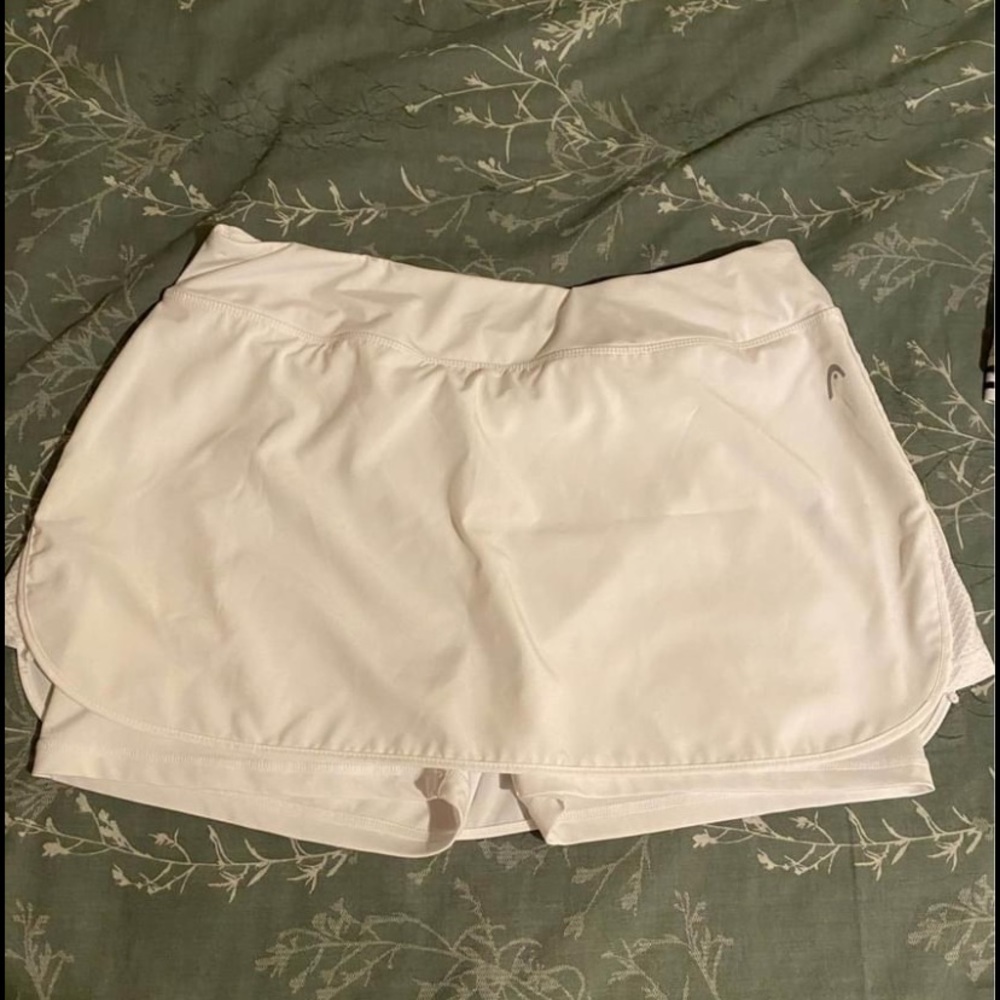 White tennis skirt skort